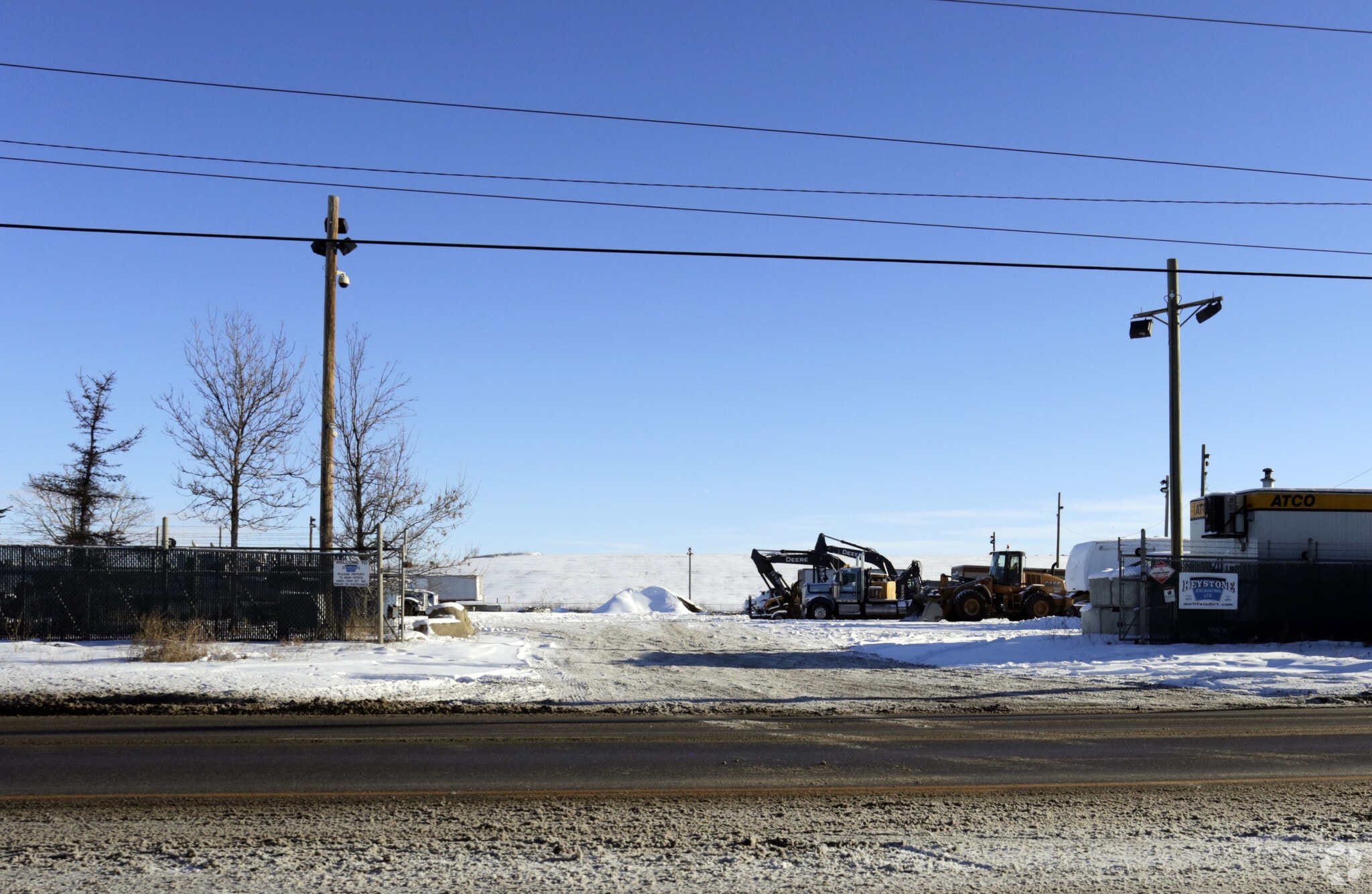 3640 52nd St SE, Calgary, AB for Rent