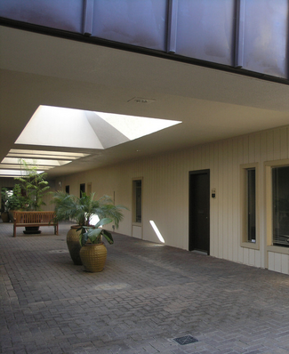 Sacramento, CA Office/Medical - 701 Howe Ave