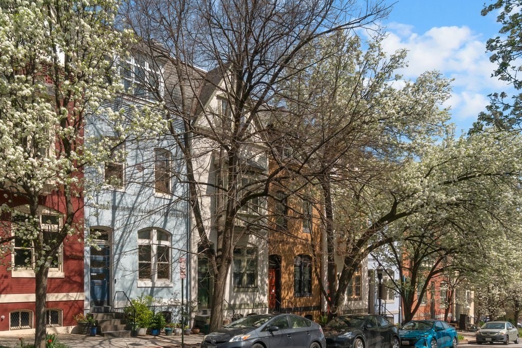 1215 John St, Baltimore, MD for Sale