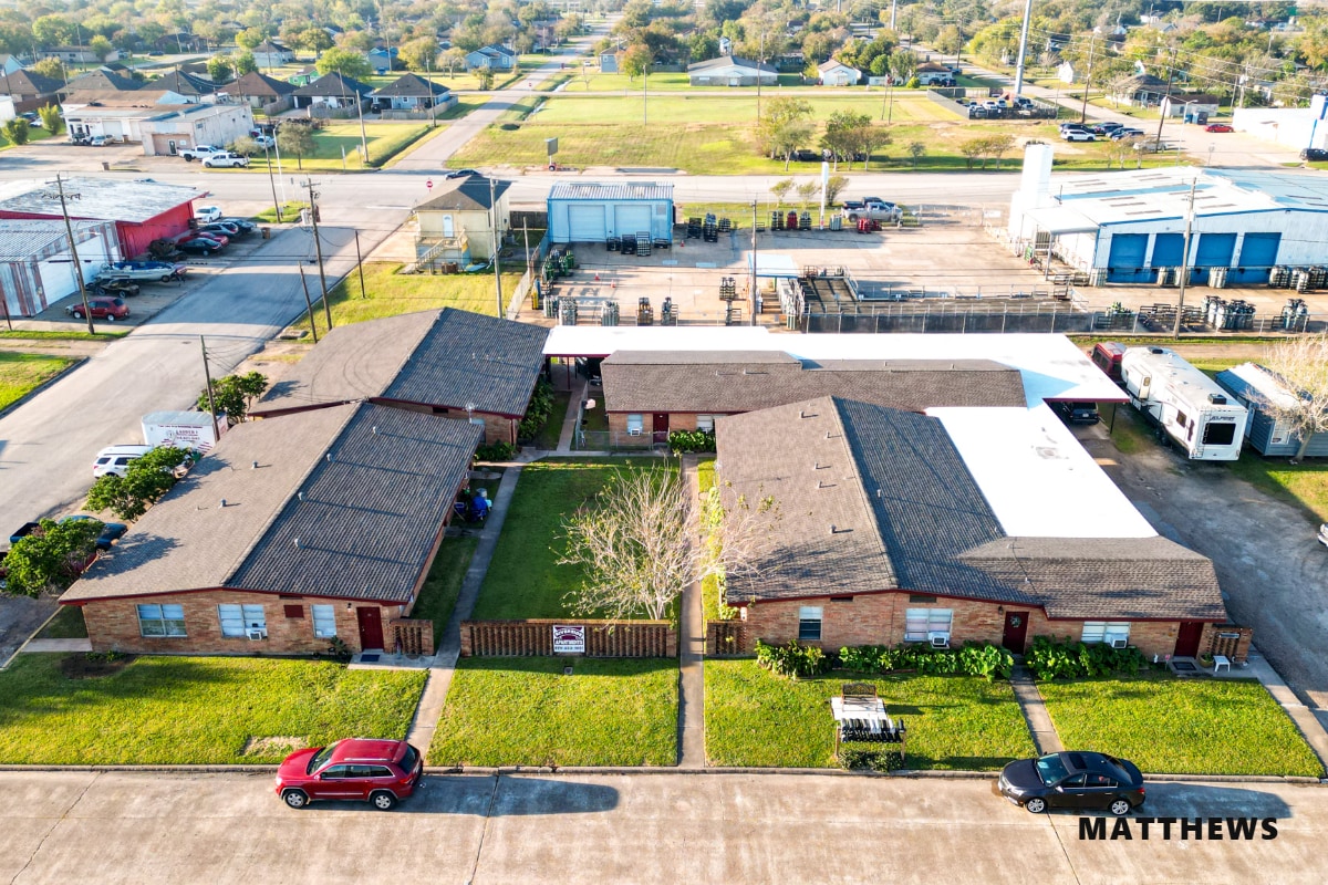 811 N Avenue F, Freeport, TX for Sale