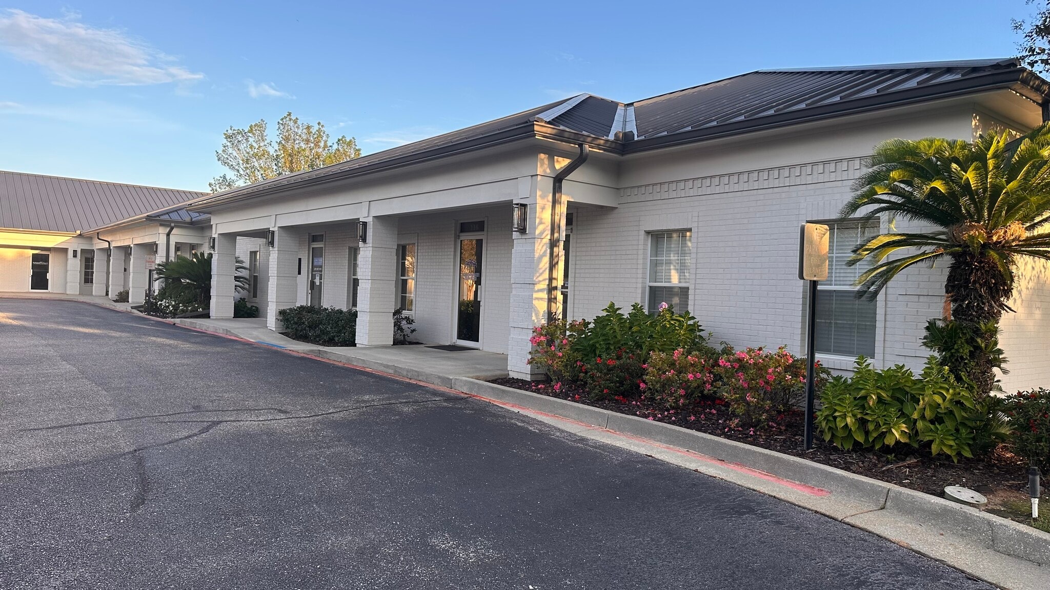 1544 W 2nd St, Gulf Shores, AL for Rent