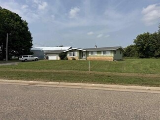 Waupaca, WI Warehouse - 2333 Runway Dr
