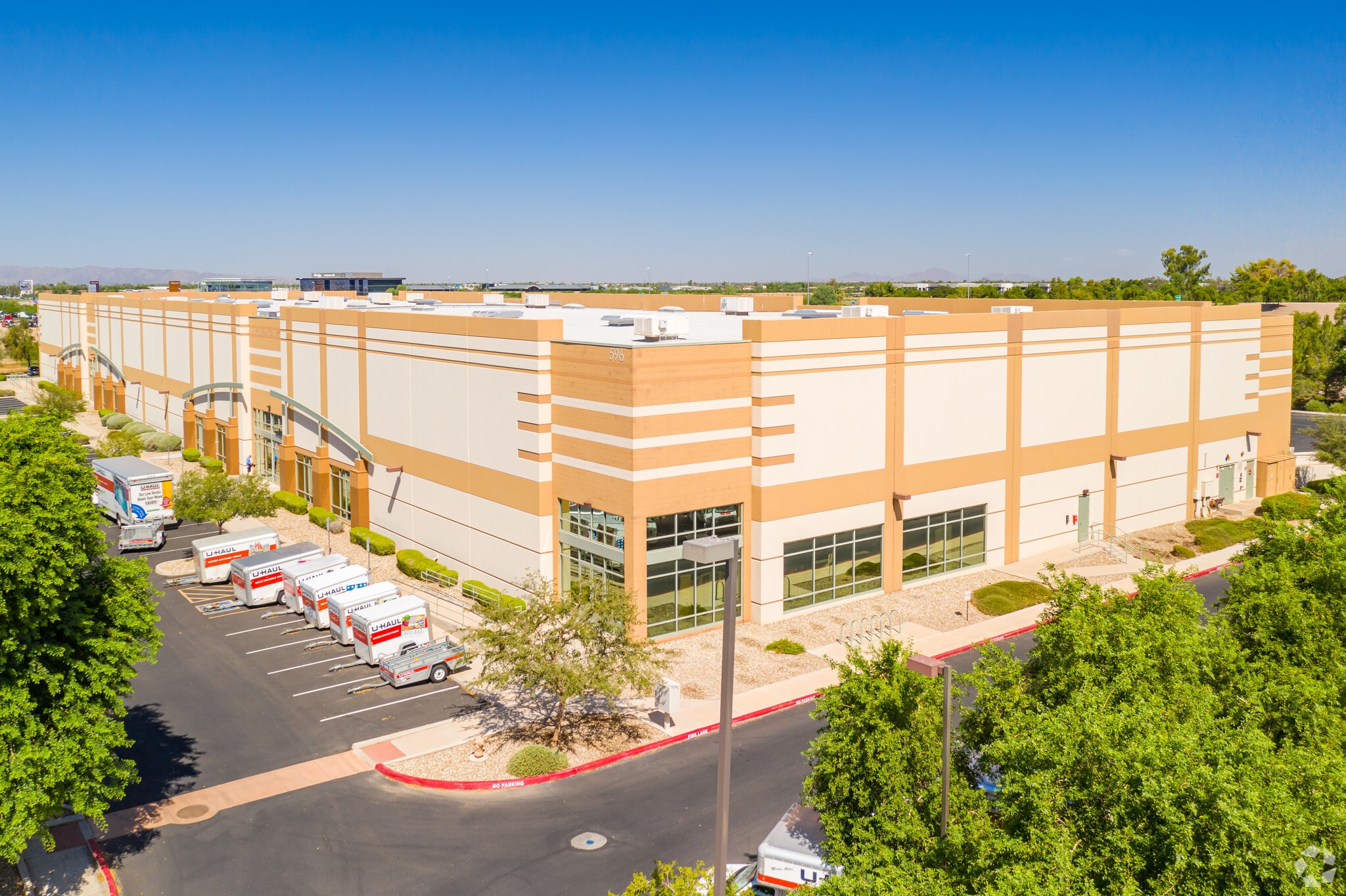 596 E Germann Rd, Gilbert, AZ for Rent