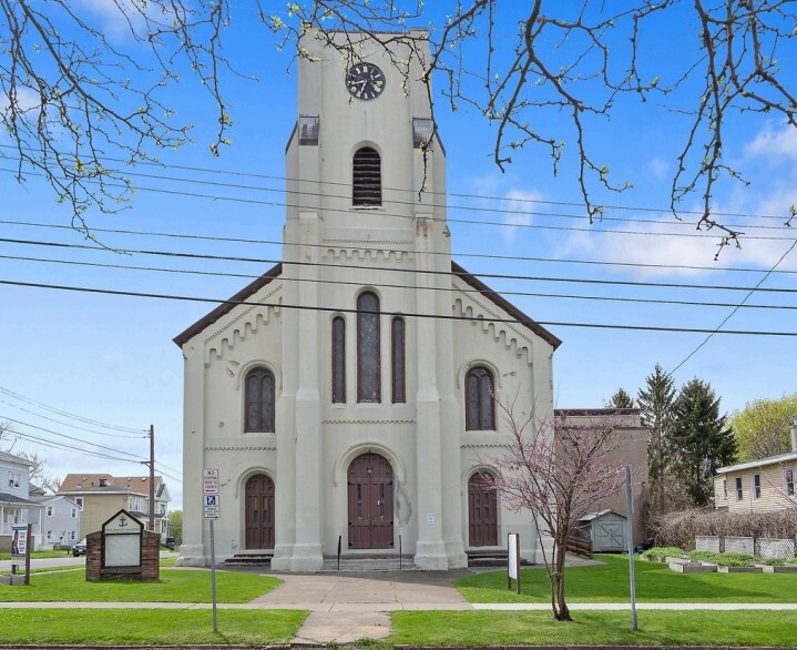 1601 Park St, Syracuse, NY for Sale