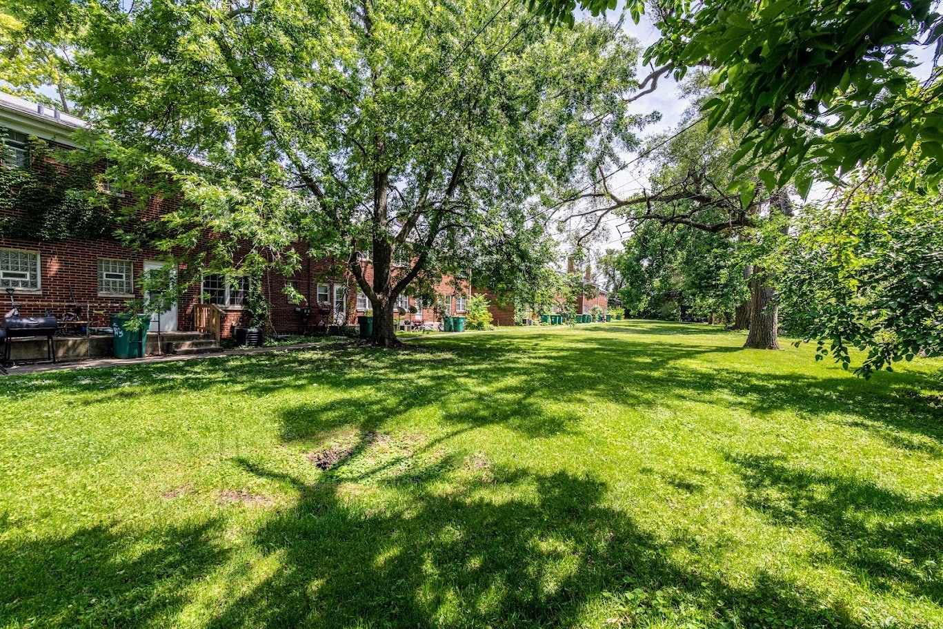 835 N Raynor Ave, Joliet, IL for Sale