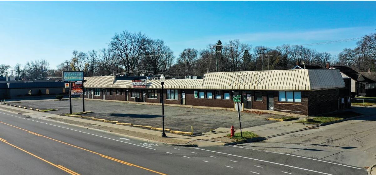 2140321423 John R Rd Hazel Park, MI 48030 Retail Property for Lease