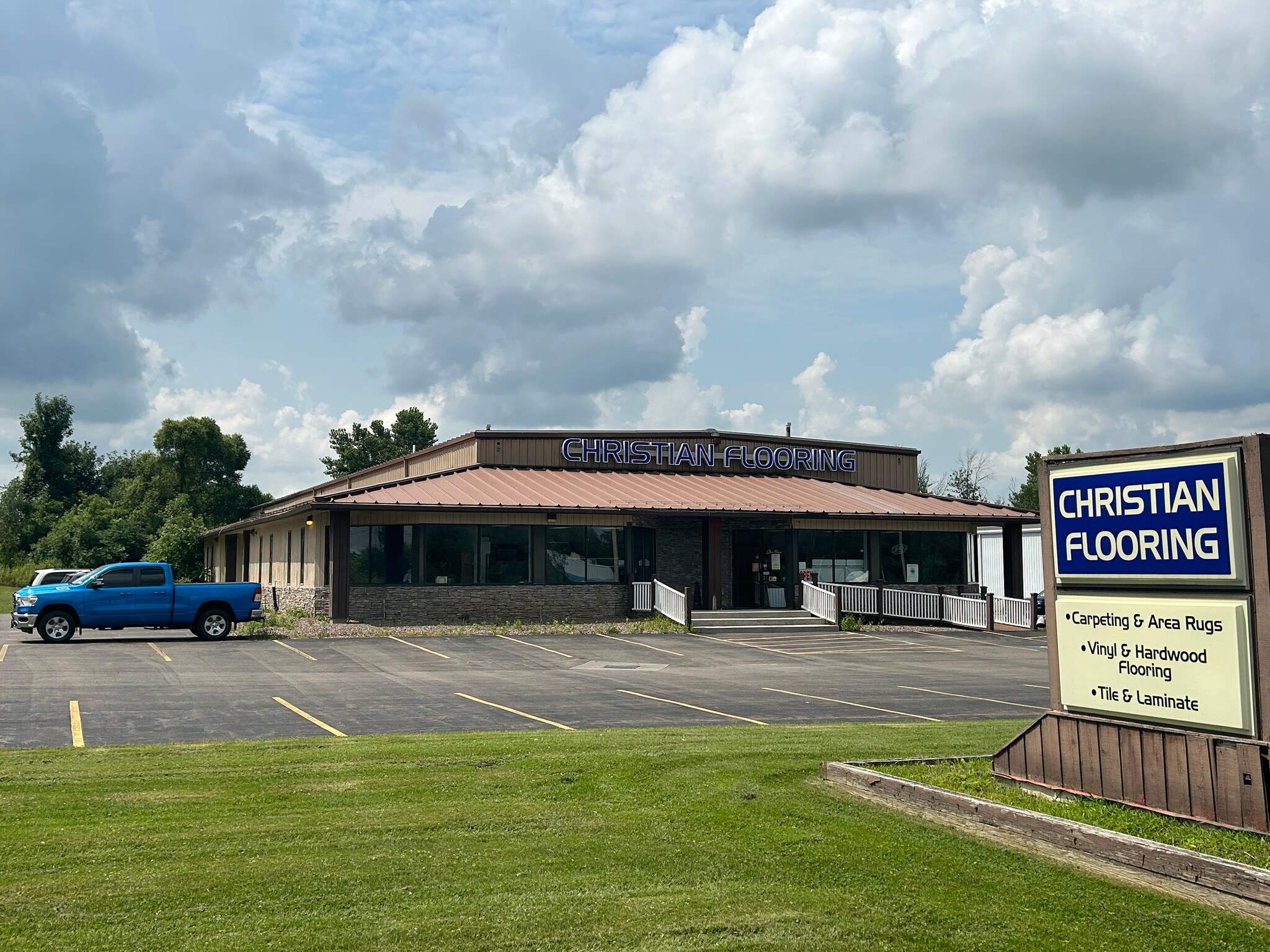 46554657 W Ridge Rd Spencerport, NY 14559 Retail Property for Lease