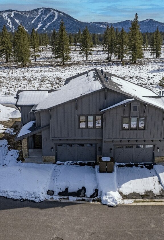 10298-10396 Badger Ln, Truckee, CA for Sale