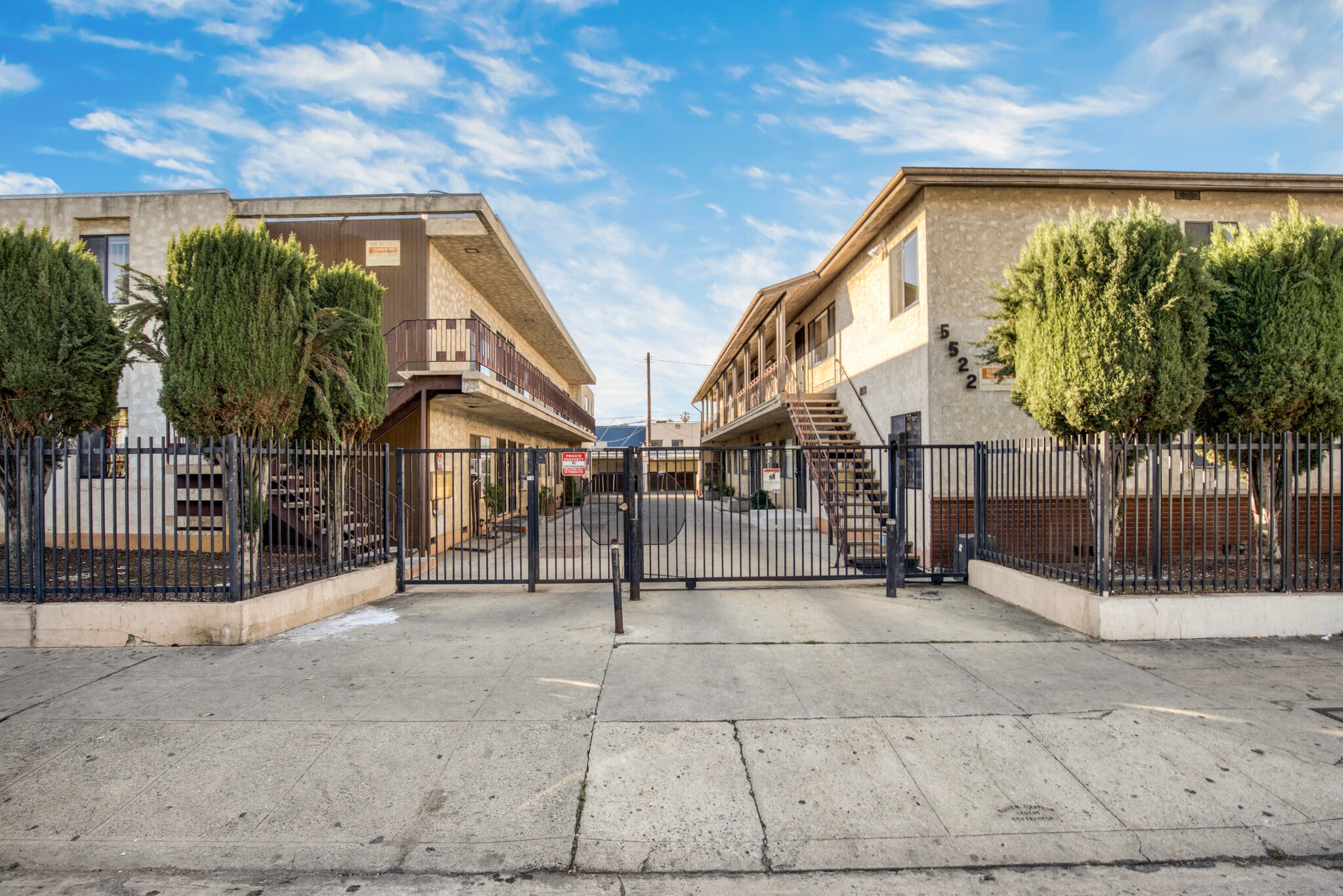 5516 Virginia Ave, Los Angeles, CA for Sale