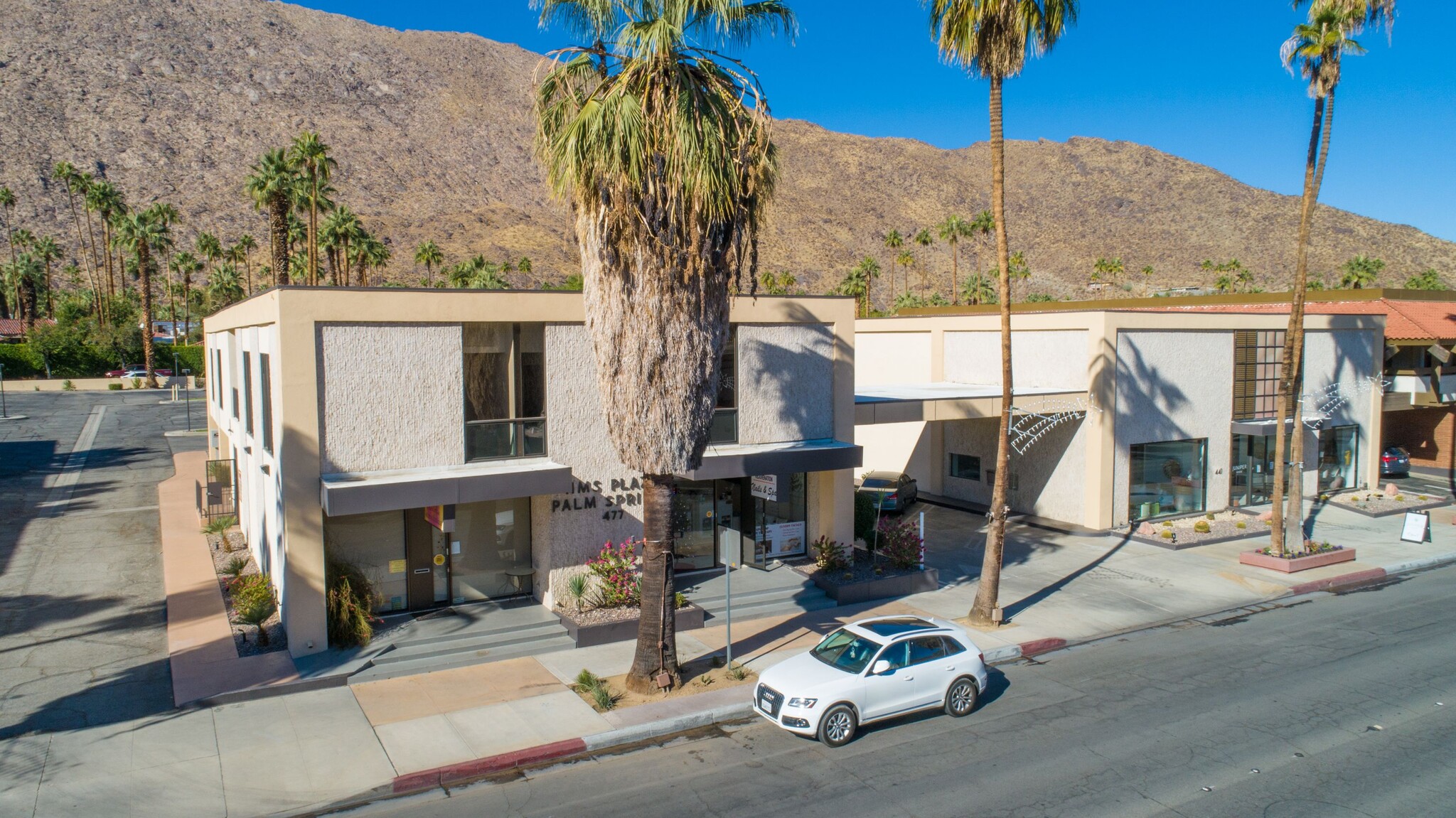 477 S Palm Canyon Dr, Palm Springs, CA for Rent