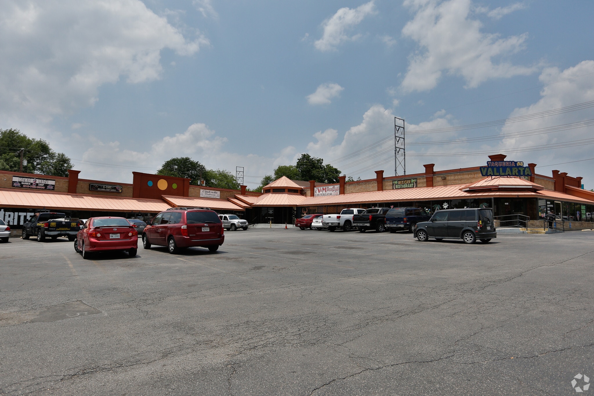 3333 West Ave, San Antonio, TX for Rent