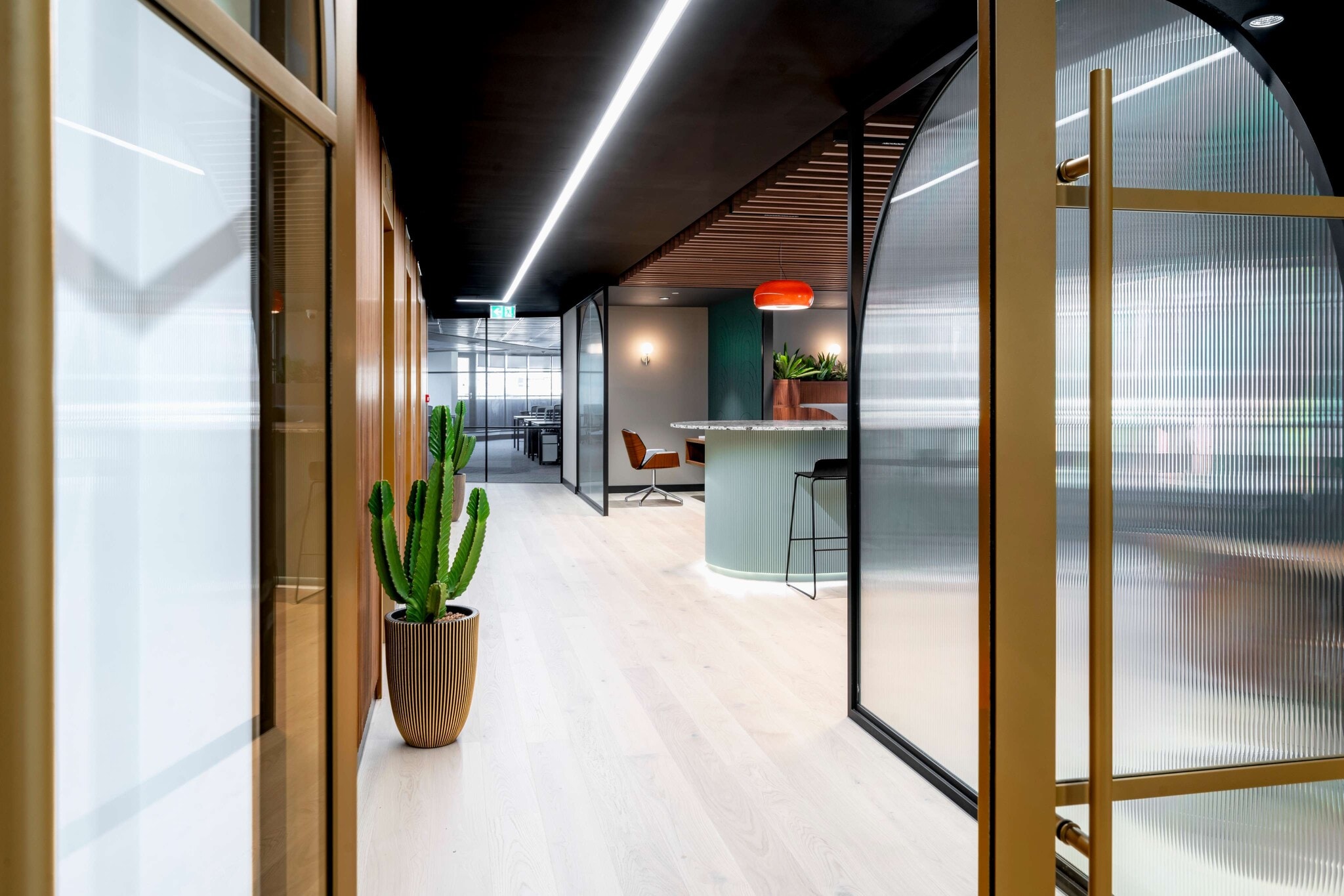 18 King William St, London, LND for Rent