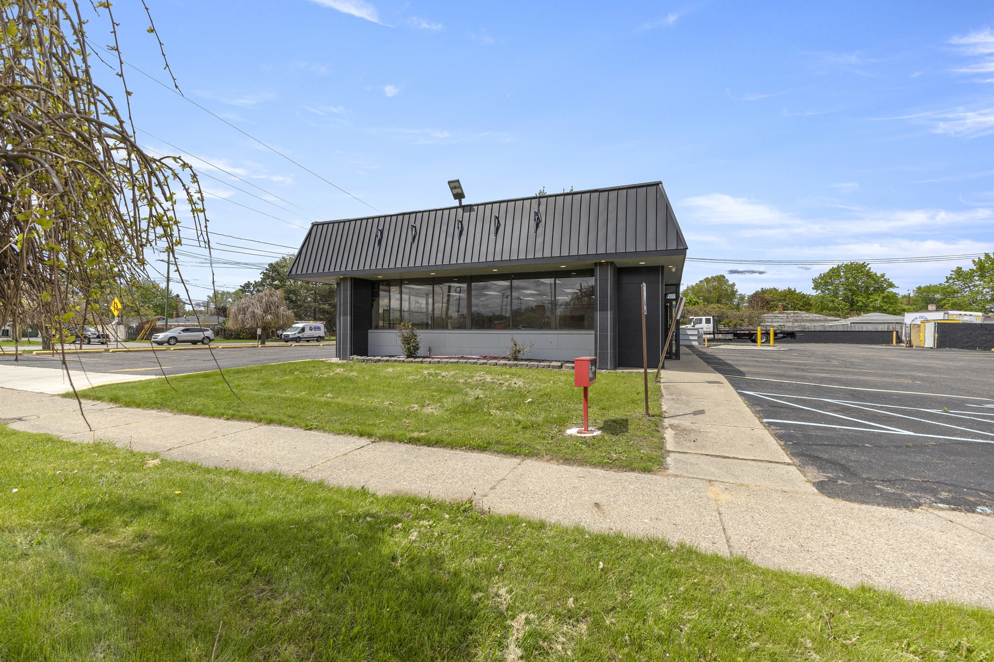 32788 Cherry Hill Rd, Garden City, MI for Rent