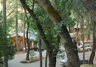 Midpines, CA Hospitality - 6979A CA-140 Hwy