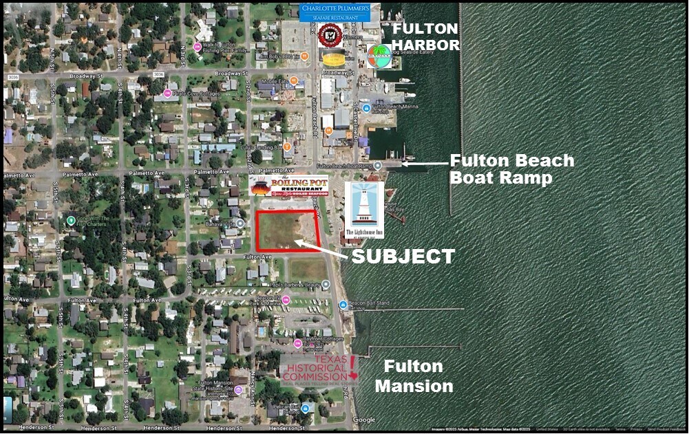 208 S 2nd St, Rockport, TX for Sale