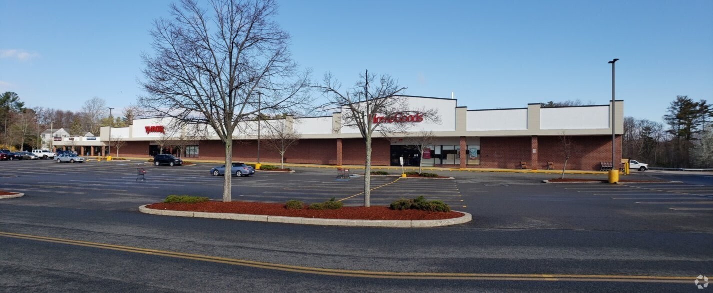 238-310 Grove St, Braintree, MA for Rent