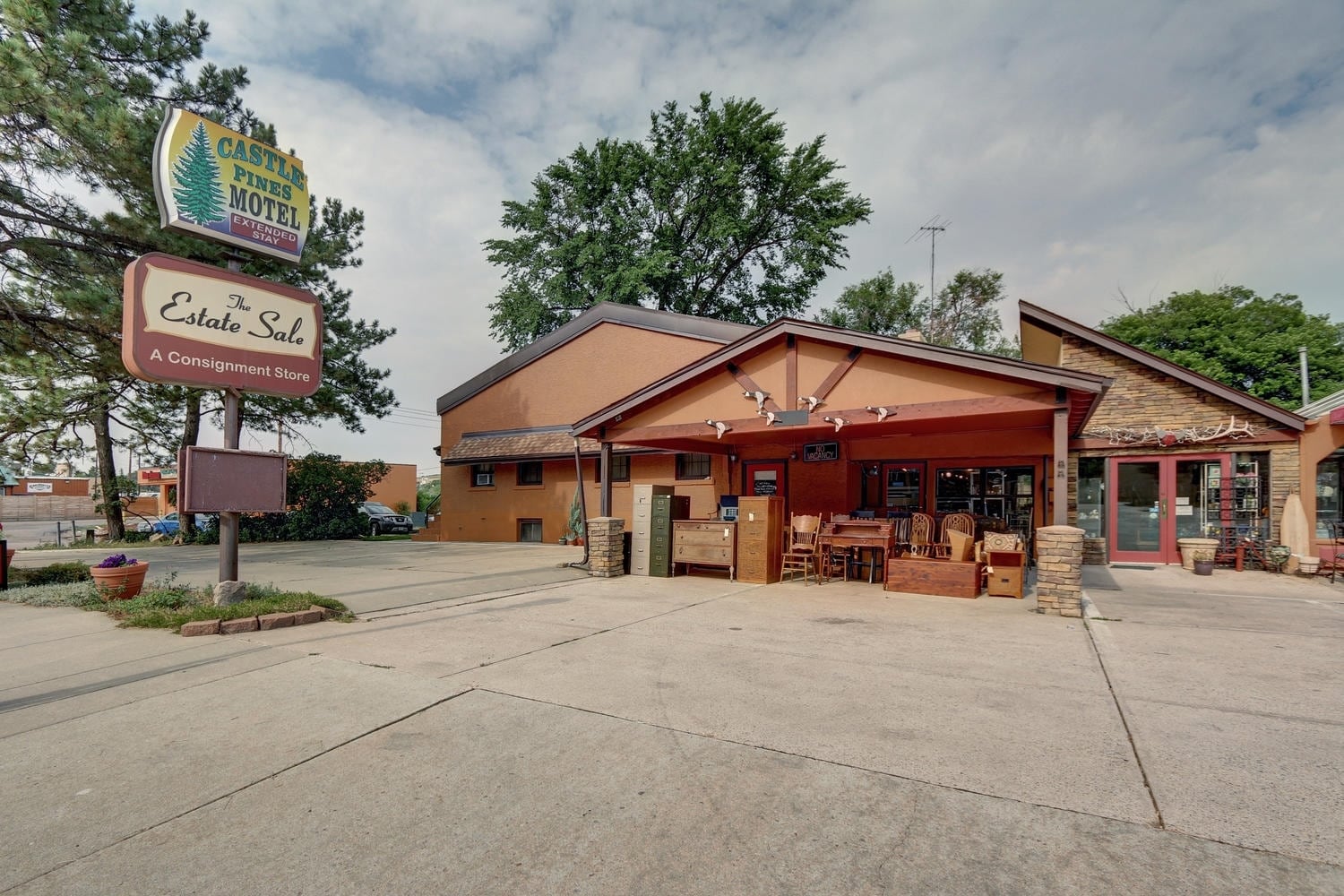 807 Wilcox St, Castle Rock, CO for Sale