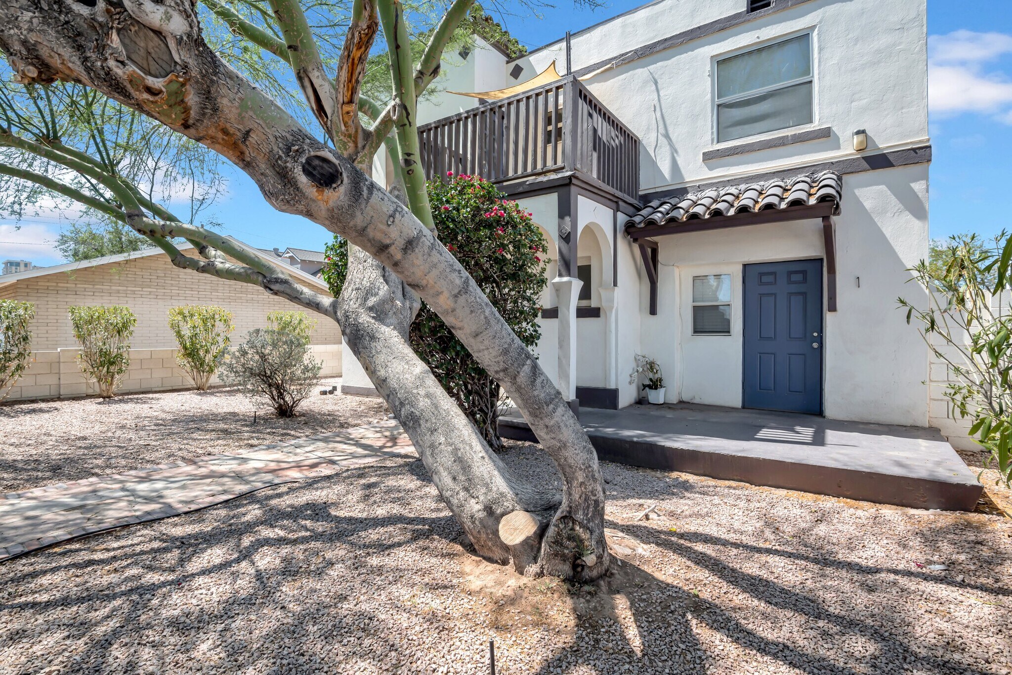 712 E Pierce St, Phoenix, AZ for Sale
