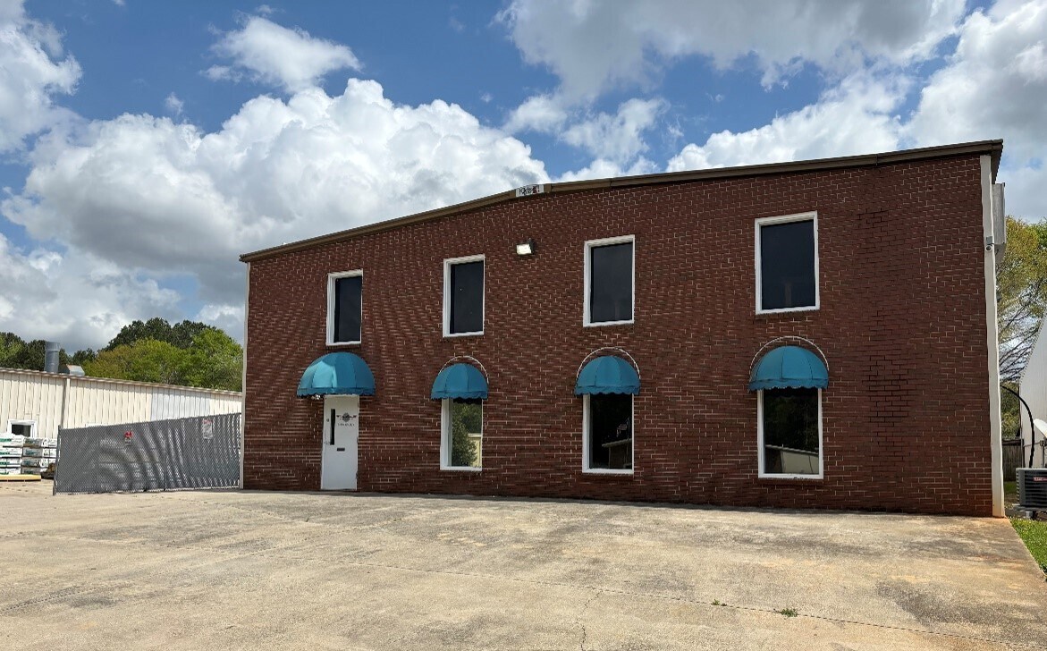 155 Industrial Way, Fayetteville, GA for Sale