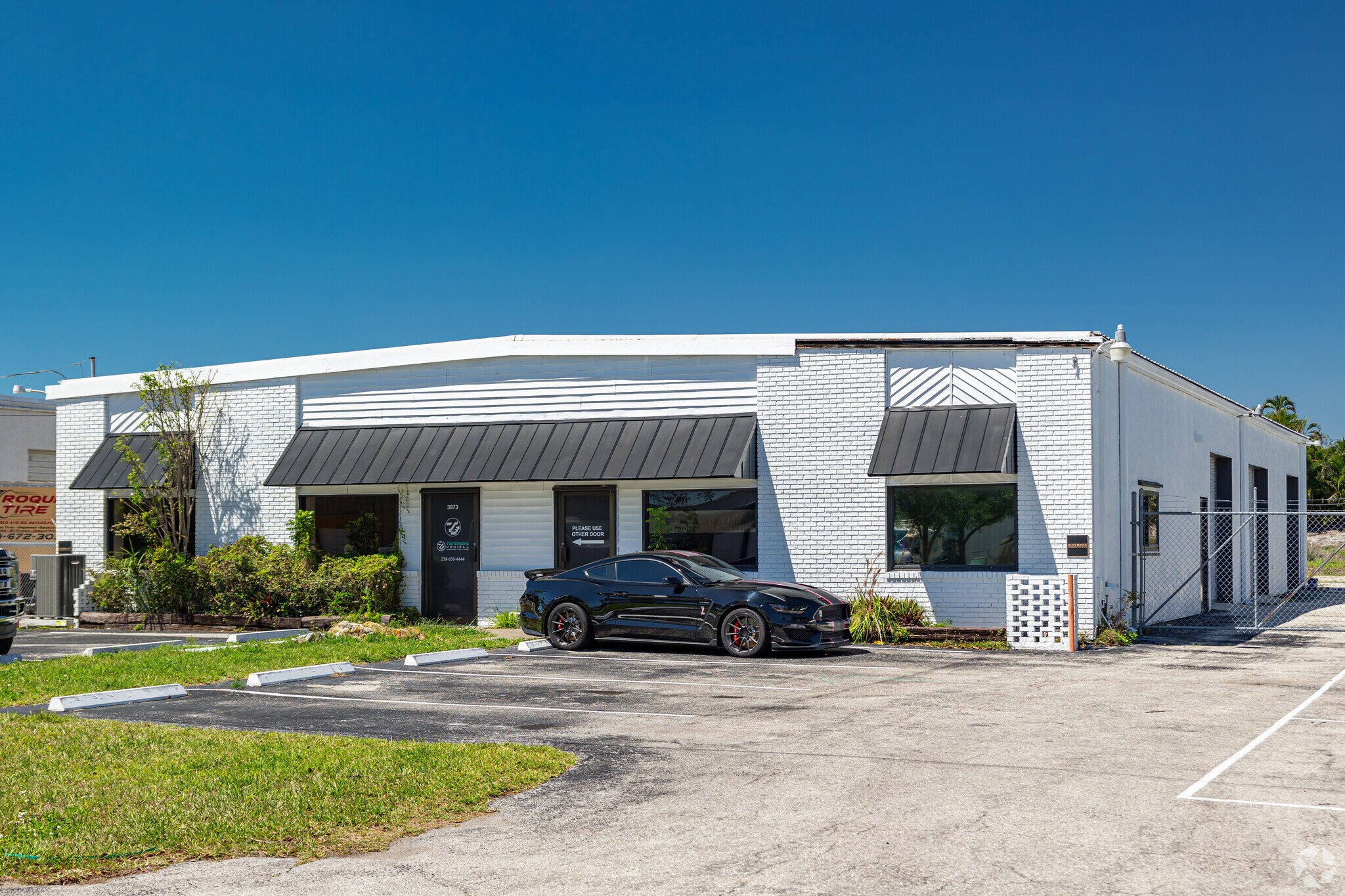 3973 Arnold Ave, Naples, FL for Sale