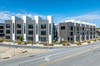 Des Moines, IA Apartments - 1200 Keosauqua Way