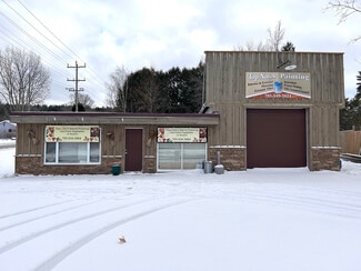 Penetanguishene, ON Freestanding - 156 Robert St W
