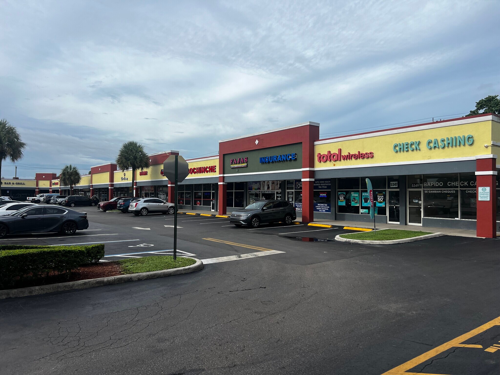 5301-5371 N State Road 7, Tamarac, FL for Rent