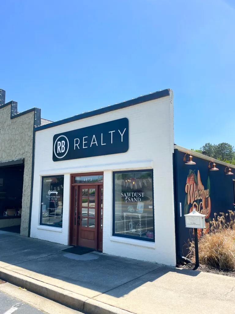 4873 N Main St, Acworth, GA for Sale