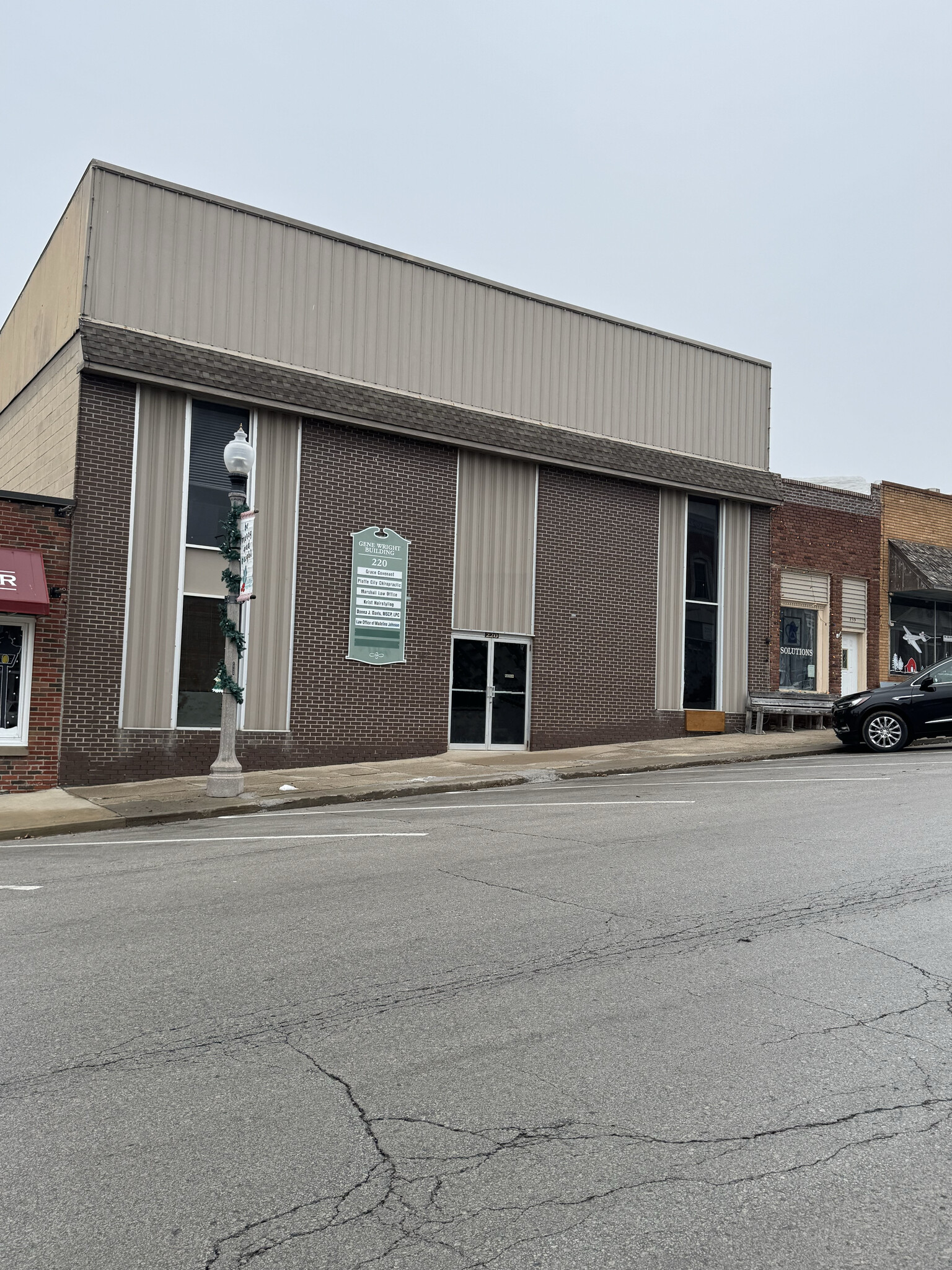 220 Main St, Platte City, MO for Sale