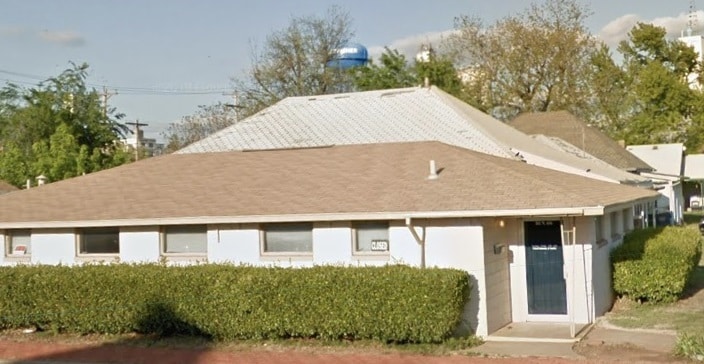 101 N 6th St, Kingfisher, OK for Sale