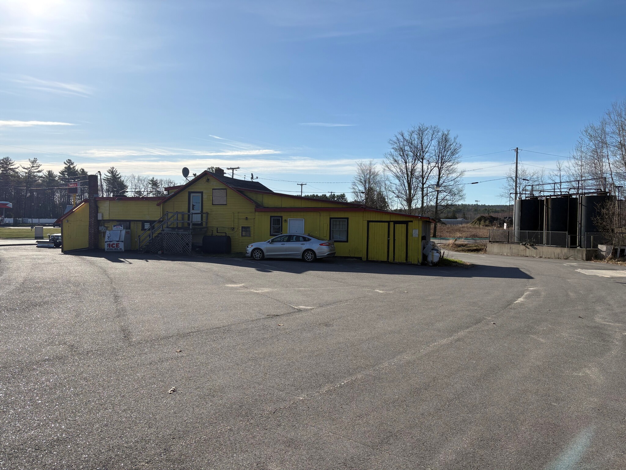 2 Pigeon Hill Rd, Mechanic Falls, ME for Sale