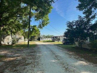 Lakeland, FL Manufactured Housing/Mobile Housing - 1025 W Socrum Loop Rd