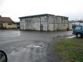 10107 Portland Ave E  