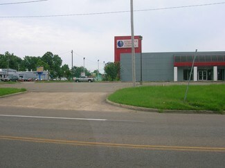 Texarkana, TX Storefront - 2315-2319 Texas Blvd