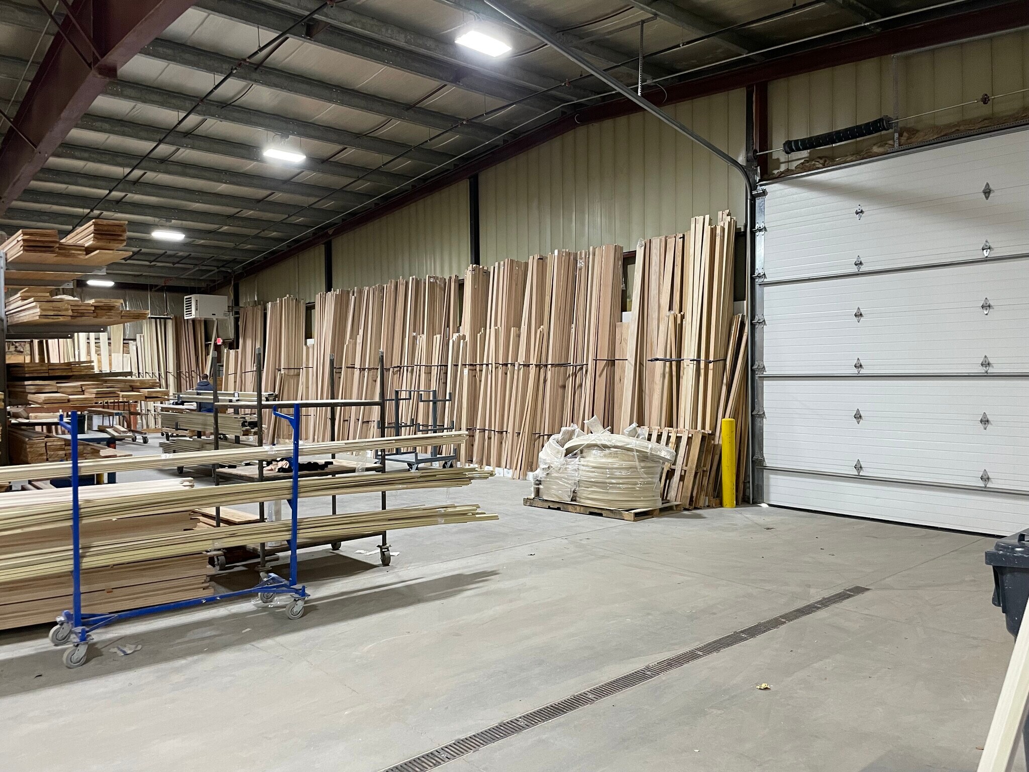 500 Moasis Dr Little Chute, WI 54140 Flex Property for Lease on