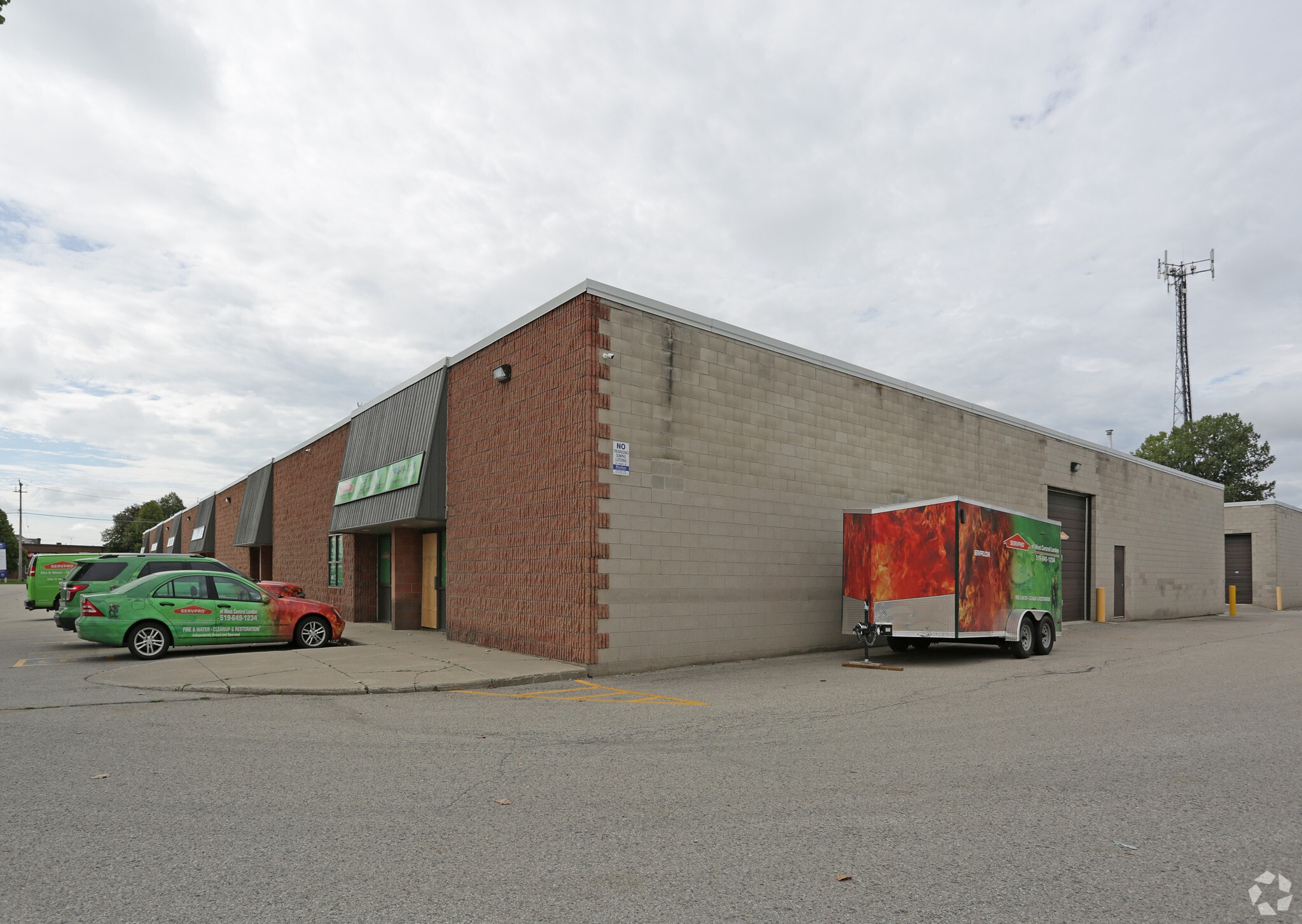 98 Bessemer Ct, London, ON for Rent