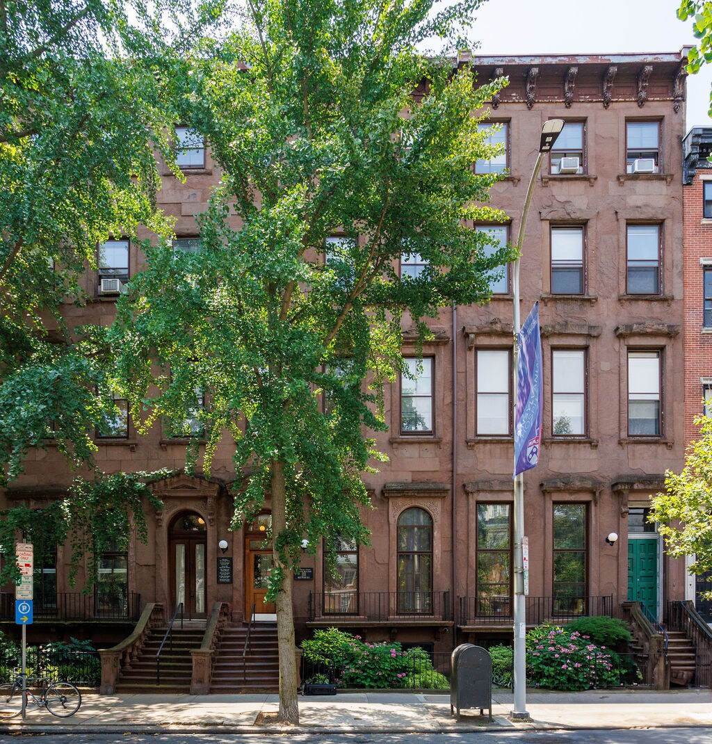 818-824 Pine St, Philadelphia, PA for Rent