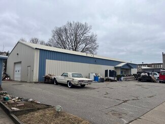 Saint Peter, MN Warehouse - 106 Grace St