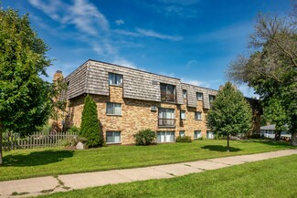 White Bear Lake, MN Apartments - 3637 Bellaire Ave