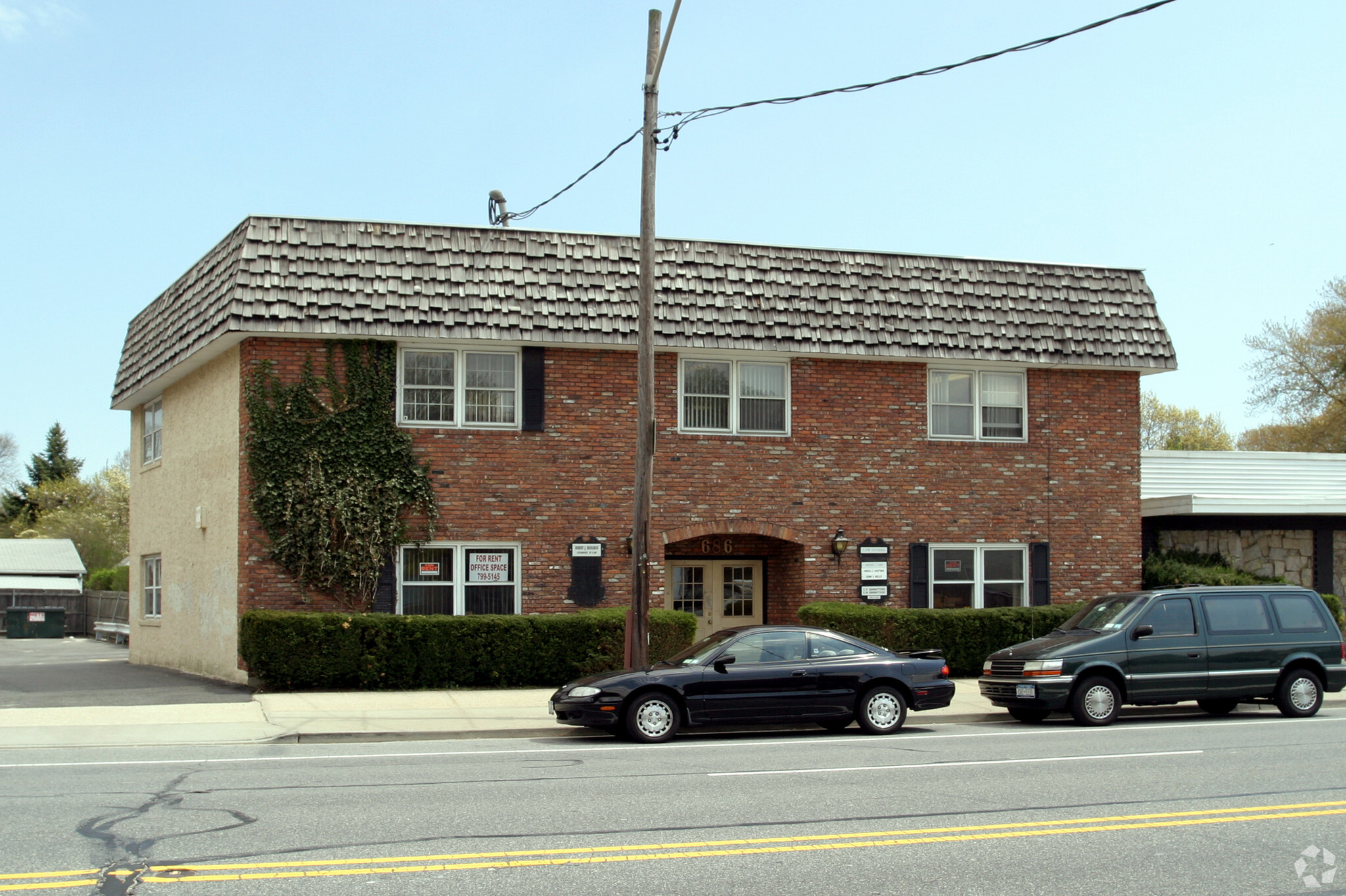 686 Broadway, Massapequa, NY for Rent