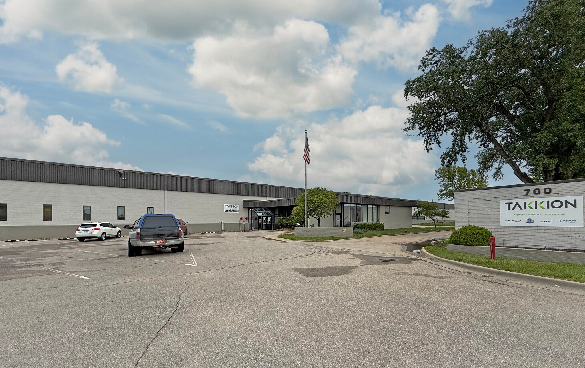 700 E 37th St N, Wichita, KS for Rent