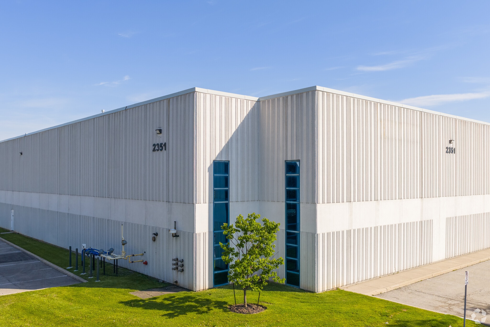 2351 Upper Middle Rd E, Oakville, ON for Rent