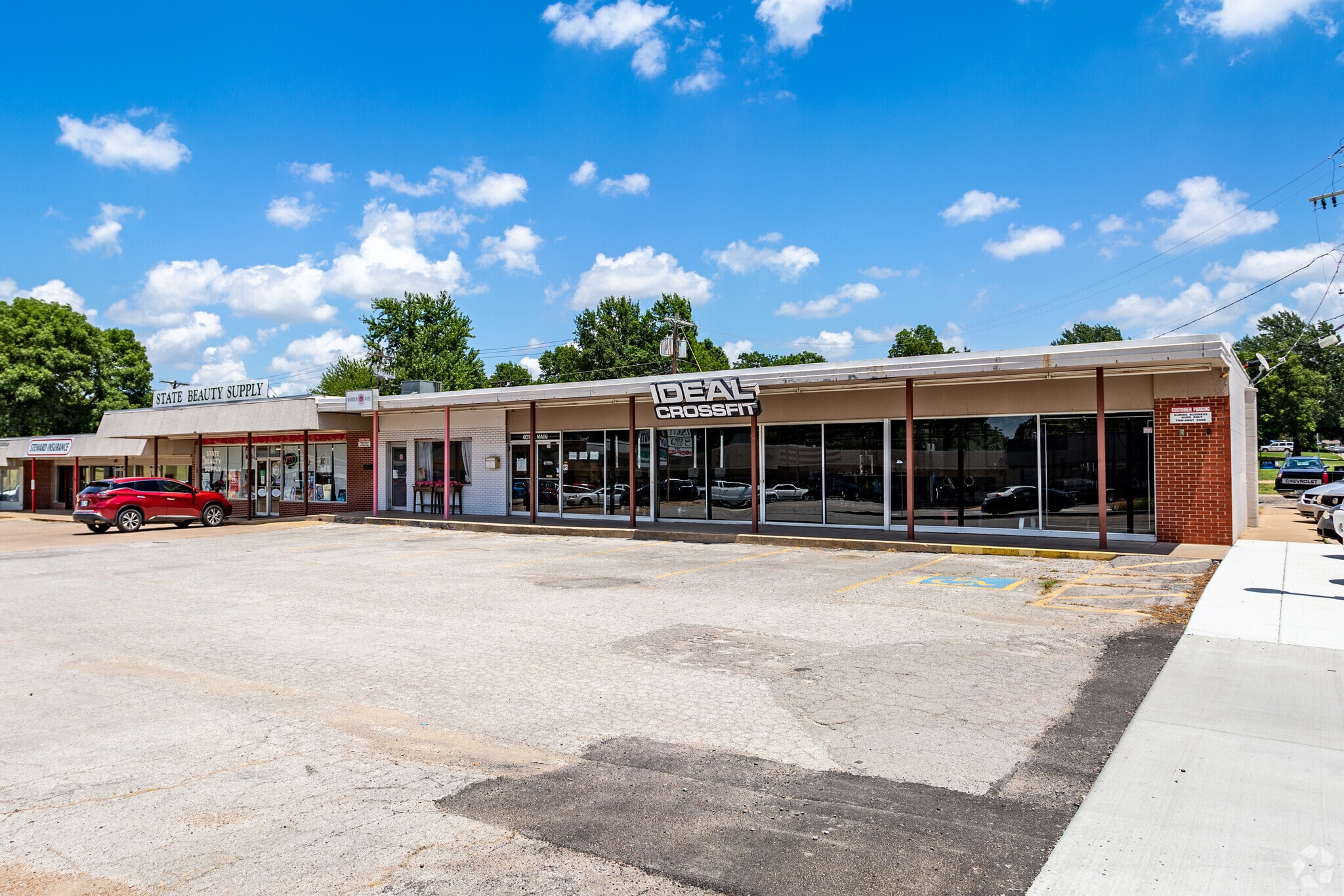 401-421 N Main St, Broken Arrow, OK for Rent