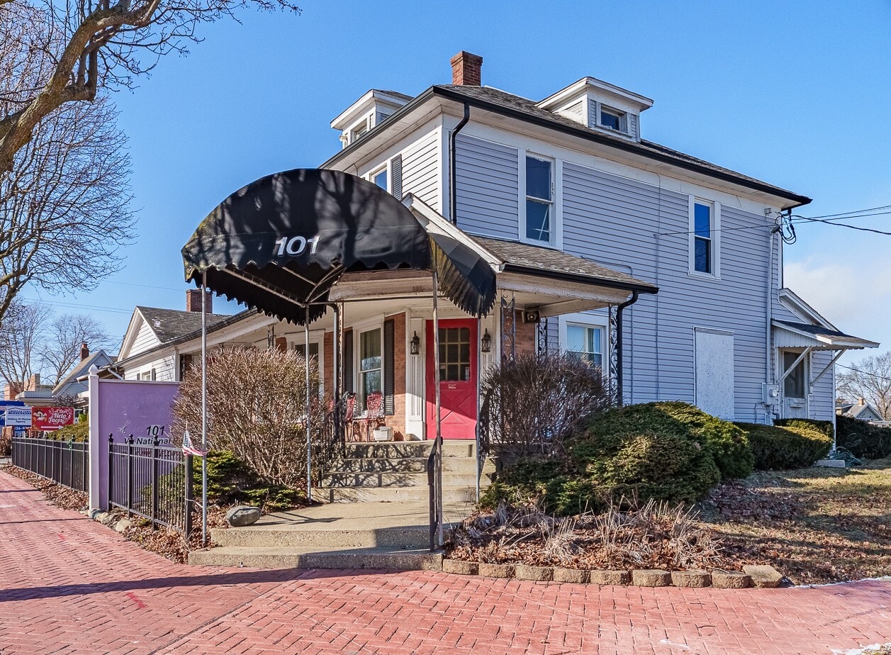 101 W National Rd, Englewood, OH for Sale