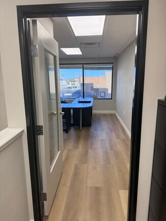 Las Vegas, NV Storefront Retail/Office - 6015 S Rainbow Blvd Las Vegas, NV Storefront Retail/Office - 6015 S Rainbow Blvd