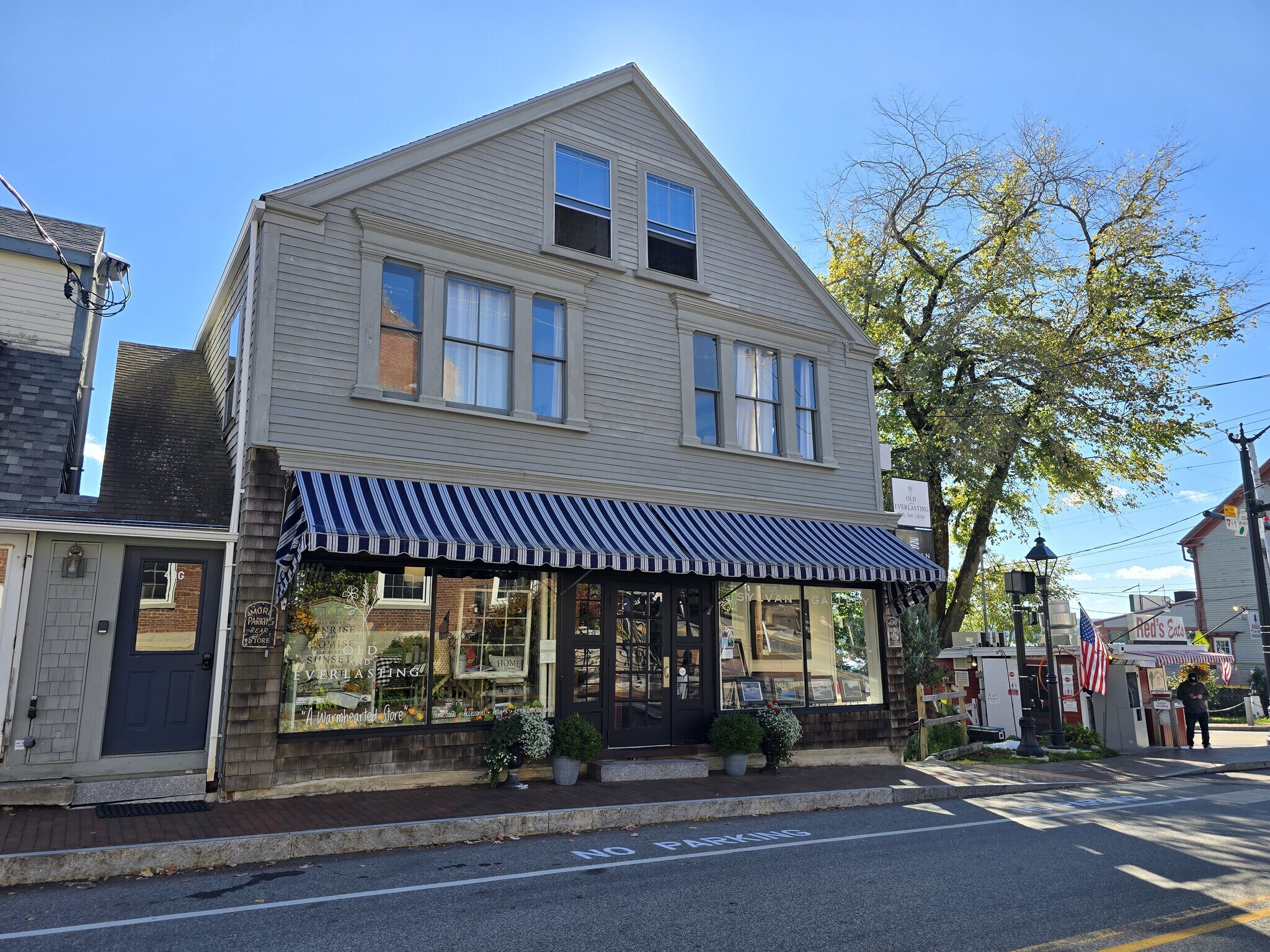 49 Water St, Wiscasset, ME for Sale