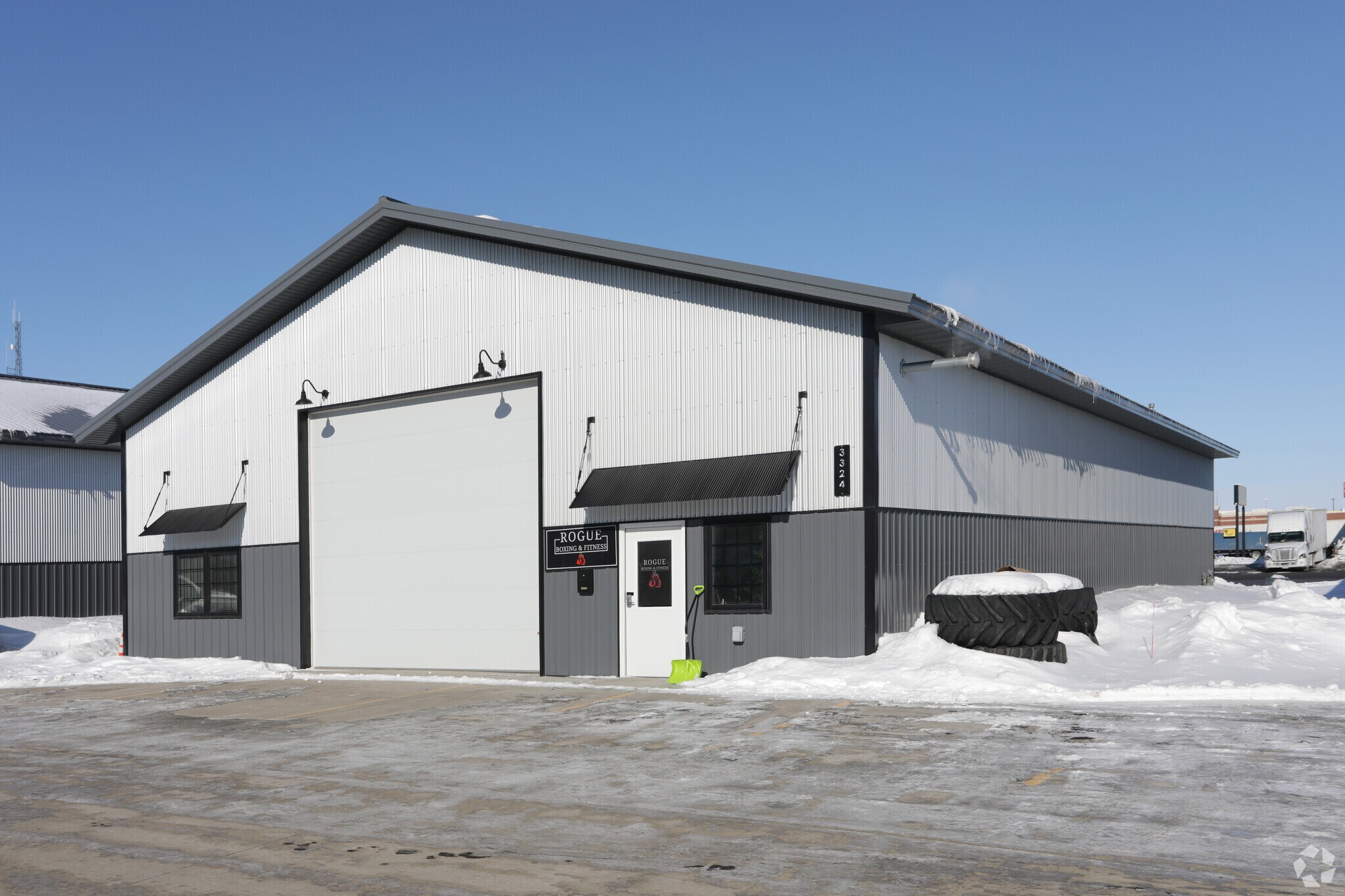 3324 39th St S, Fargo, ND for Sale