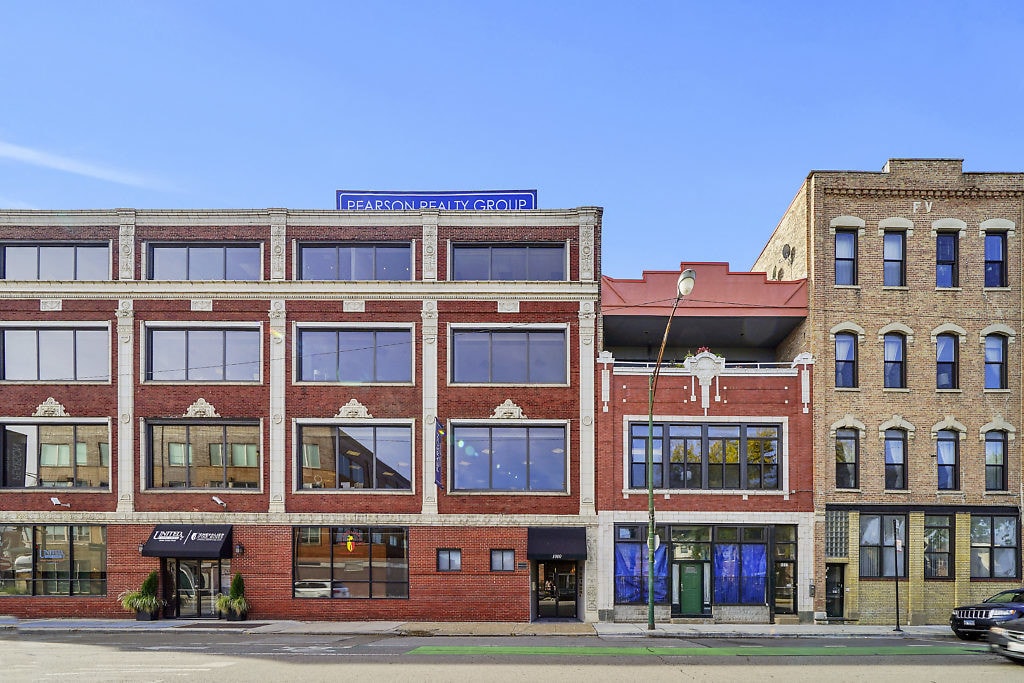1000 N Milwaukee Ave, Chicago, IL for Rent