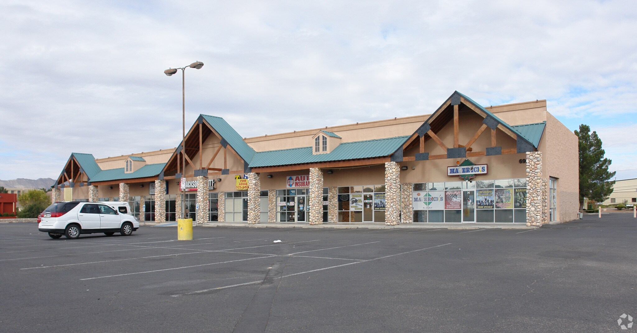6999 Montana Ave, El Paso, TX for Rent