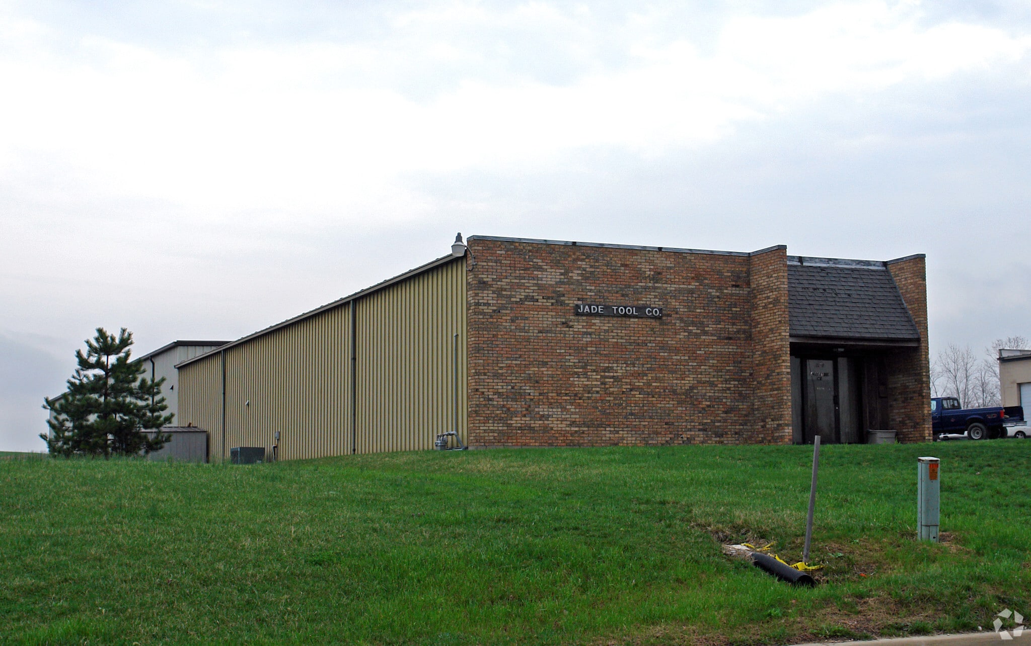 1280 Burnett Dr, Xenia, OH for Sale